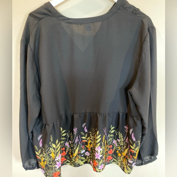 Old Navy Georgette Swing Blouse Floral Top Womens XL V-Neck Boho Cottagecore - Picture 4 of 5